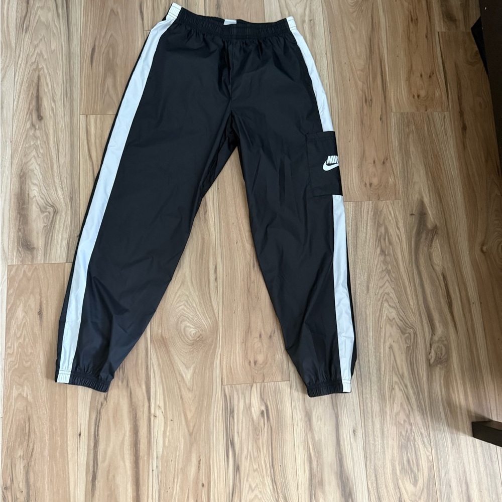 Nike Black and White Jogger Sweatpants